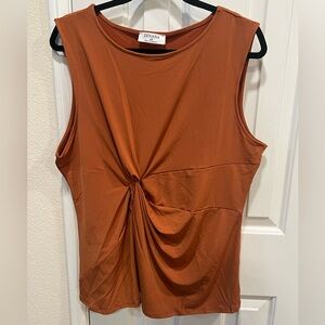 Zenana Outfitters Women's Cinnamon Twist Tank Top